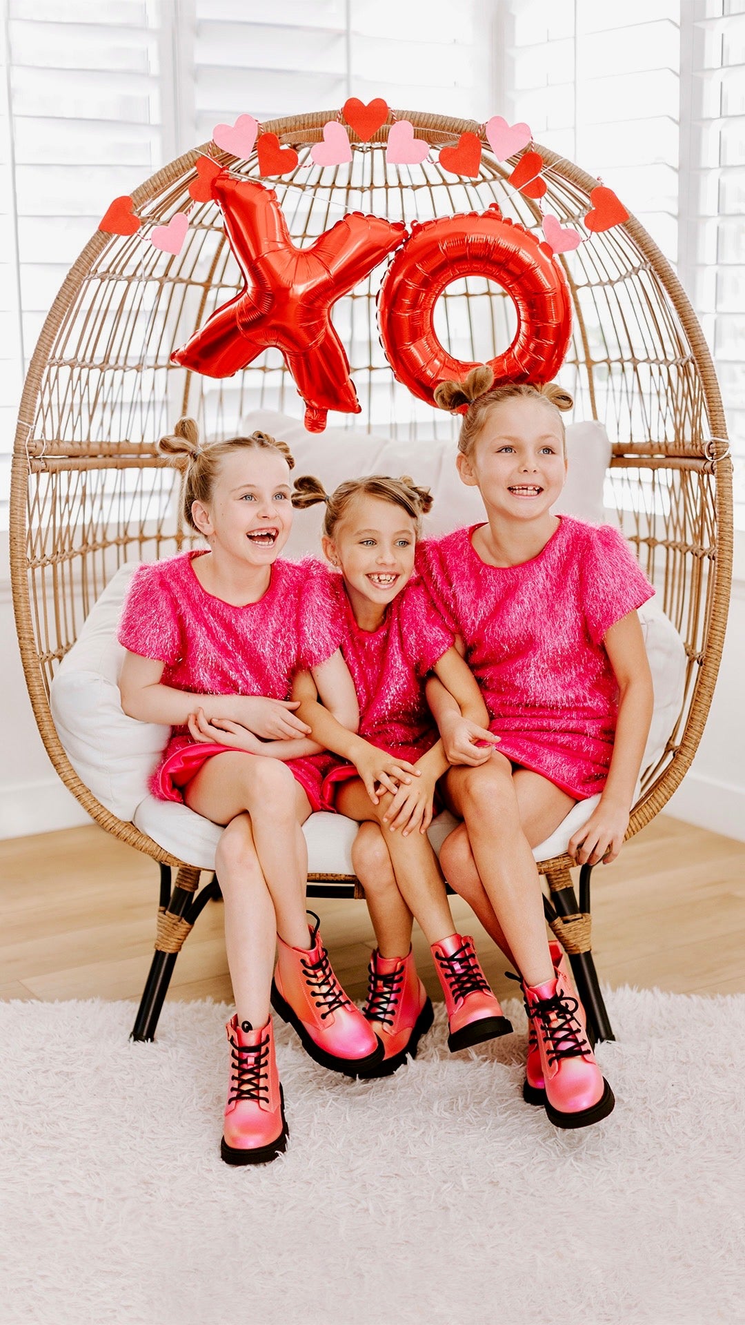 Pink Sparkle Tinsel Set